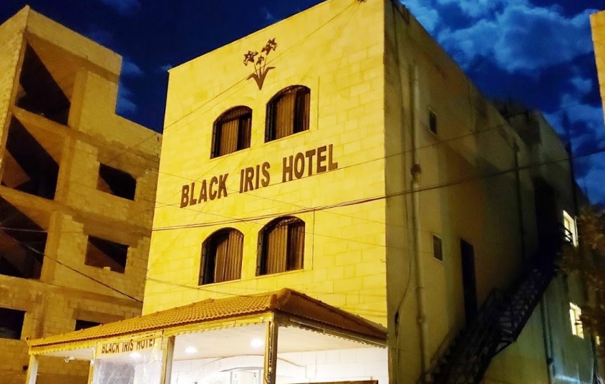 Black Iris Hotel